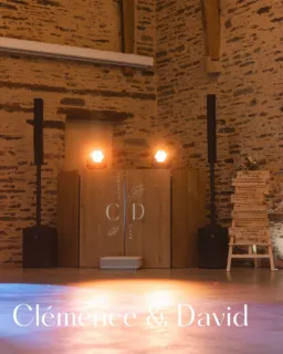 💚 Clémence & David
Une journée pleine de rires, d’émotions et de danse au superbe Manoir de Morgan à Taupont 🌿Thème nature, ambiance festive, invités survoltés… tout était réuni pour une soirée inoubliable !
Entre le quiz personnalisé, la ronde du ruban sur Man! I Feel Like a Woman 💃, et un flash mob endiablé sur Dancing Queen, Clémence et David ont mis le feu jusqu’au bout de la nuit 🔥
Photobooth, livre d’or audio, et photo de la soirée dansante : tout y était pour capturer ces moments magiquesMerci à eux pour leur confiance 💍
🚨: Merci pour les photos 3 et 4 de la publication @mathieulavenuportrait
📍 : manoir de morgan à Taupont
🍽️ : @globetraiteur
👱♀️ : @lesciseauxdesarah_ (coiffure)
🎶 : @SvSound________________________________________________
DJ SvSound
📞 06 30 76 21 40
📧 svsound@outlook.com
📌 Bretagne#Mariage #SvSound #DJMariage #Bretagne #ManoirDeMorgan #WeddingParty #SoiréeInoubliable #Photobooth #QuizMariage #TeamSvSound
