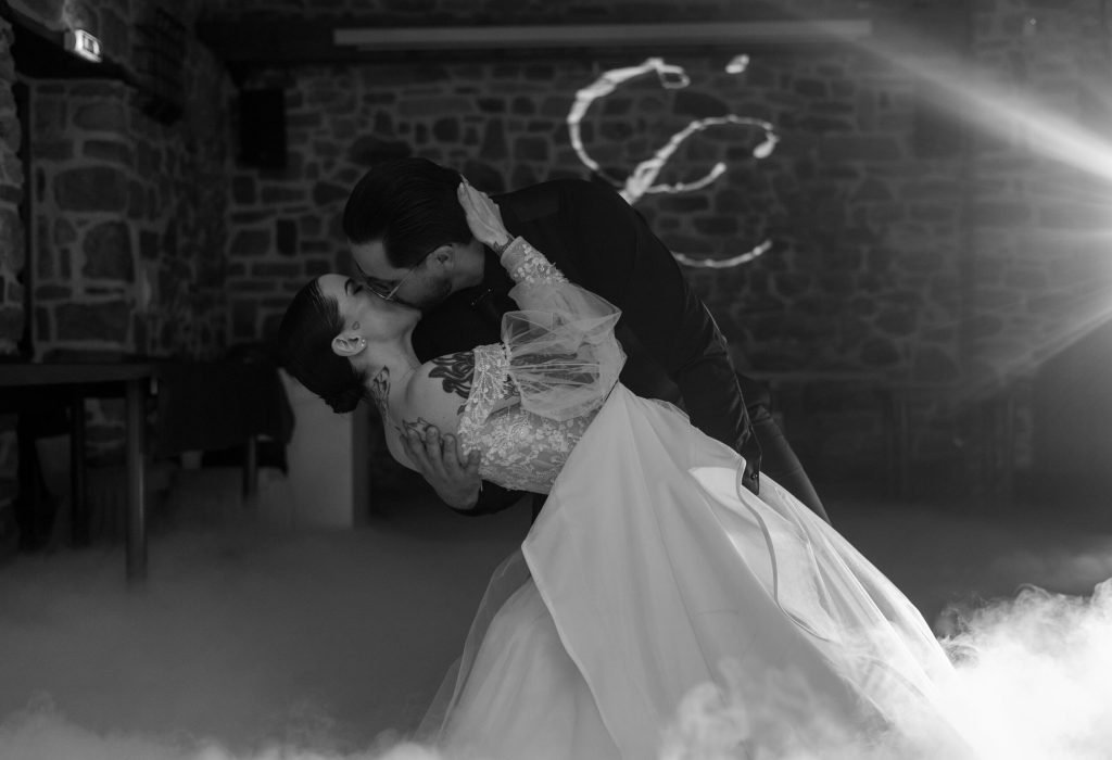 mariés-ouverture-de-bal-fumée-lourde-morbihan